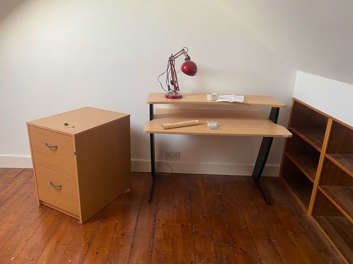 desk