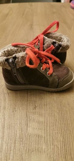 Clarks suede boots