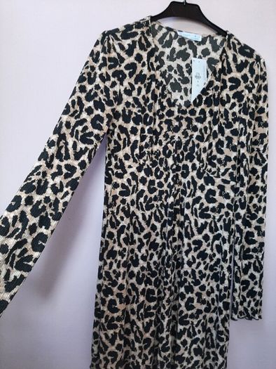 New leopard print dress tag attached