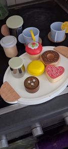 toy tea set