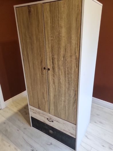 wardrobe