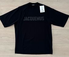 Jacquemus t-shirt