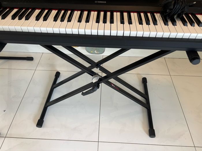 Yamaha Keyboard Piaggero NP 15