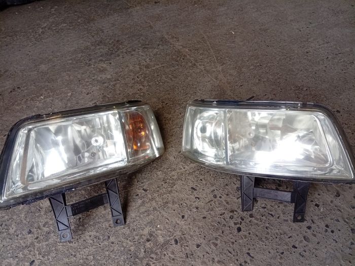 vw transporter headlights
