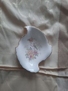 Vintage royal doulton trinket dish