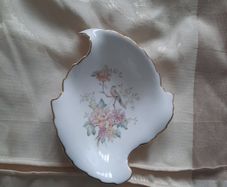 Vintage royal doulton trinket dish