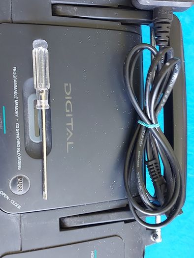 Philips AZ8349 Boombox Stereo Radio Twin Tape Decks CD Player Ghetto Blaster, in very good condition