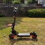 electric scooter Image 4
