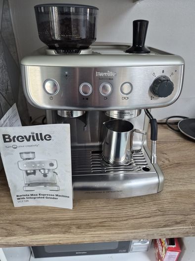 Breville Barista Max espresso machine