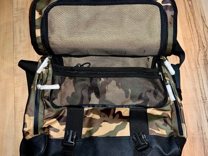 NEW Superdry Tarpaulin Laptop / Day Bag