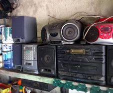 radios