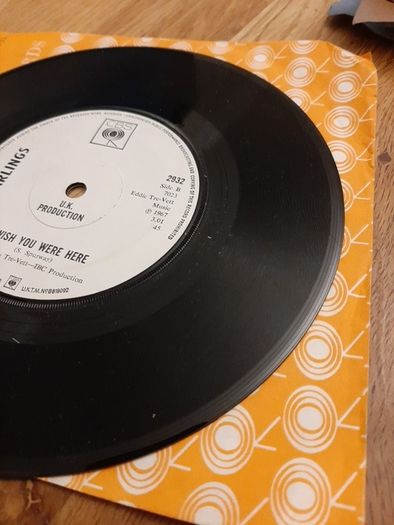 Darlings Saturday Town 7" Promo with Press sheet