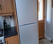 Fridge freezer