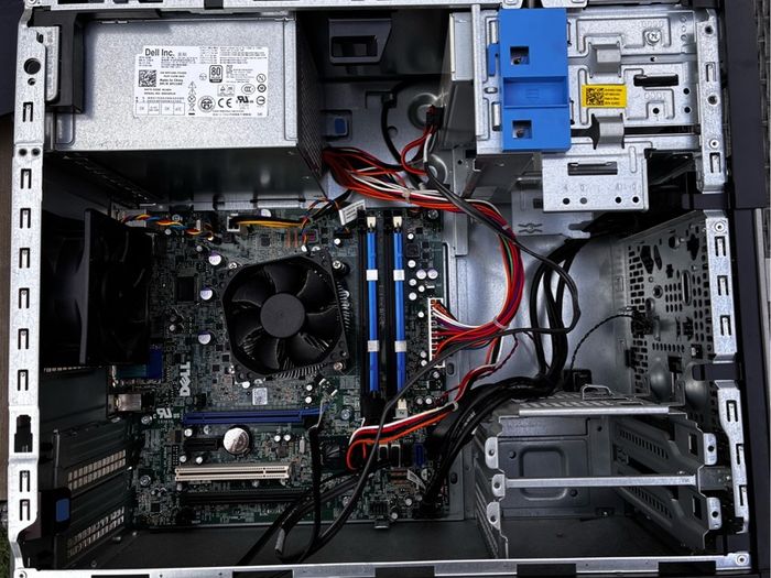 Desktop PC Dell