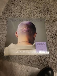 Dermot Kennedy sonder lilac coloured vinyl