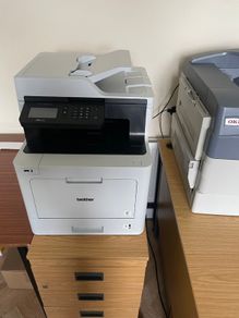 Brother MFC-L8690CDW Colour Laser Printer