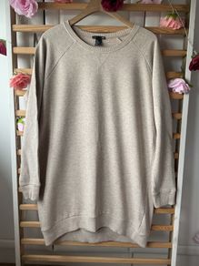 sweatshirt H&M long beige sweatshirt with curved hemline medium