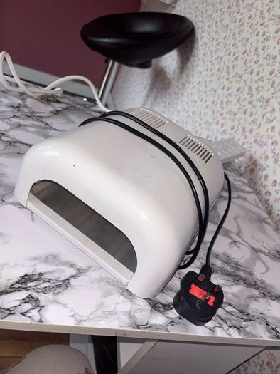 nail equipment/setup