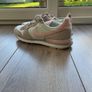 Nike Internationlist white/pink trainers Image 3