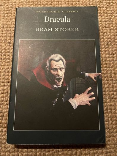 Dracula (Bram Stoker)