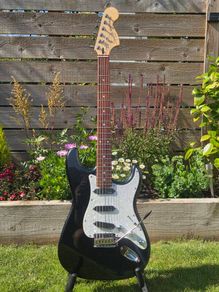 Squier Standard Series Stratocaster - Upgraded