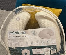 feeding pillow