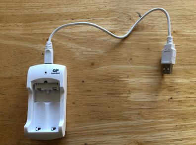 Battery charger GP for USB