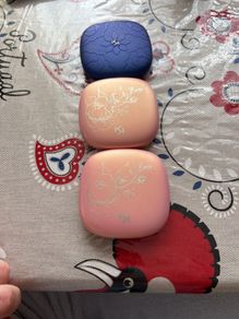powder, blush