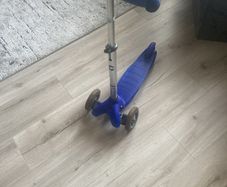 Micro Scooter