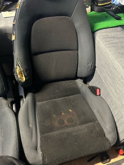 Mx5 seats