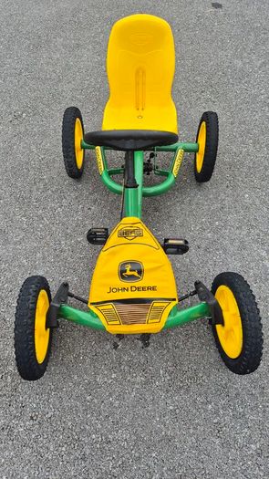 BERG Buddy John Deere Go Kart + BERG Trailer