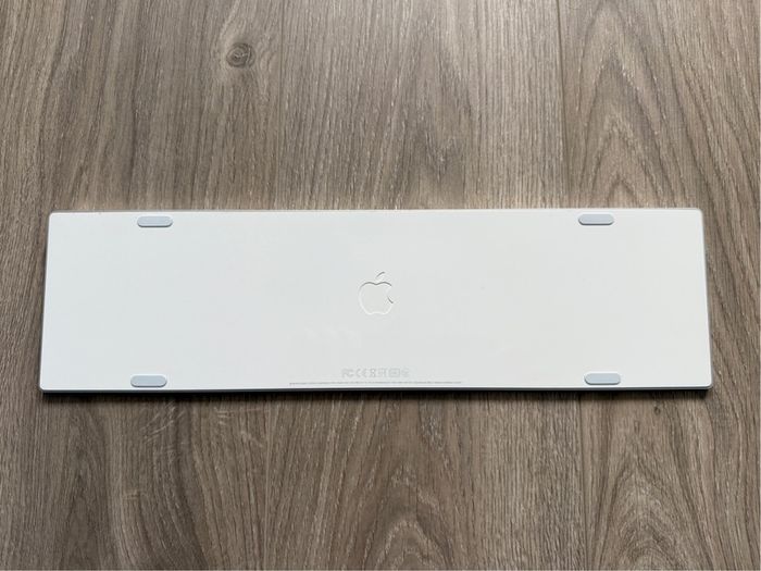 Apple Magic Keyboard with Numeric Keypad (A1843)