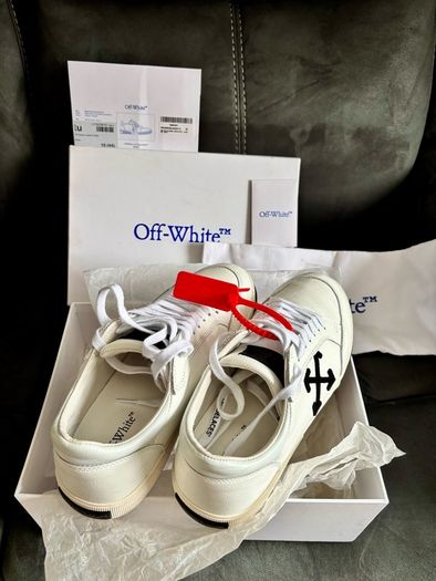 off-white size 44 /good condition