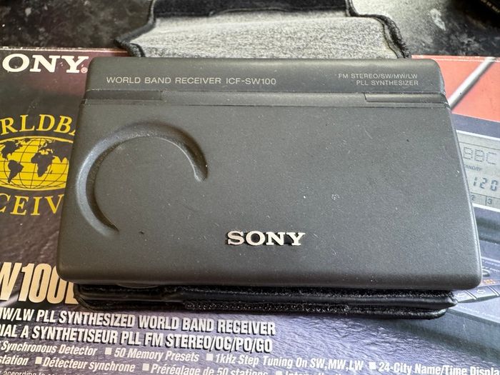 Sony Icf-sw100e