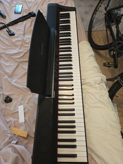 e-piano Alesis Prestige Artist