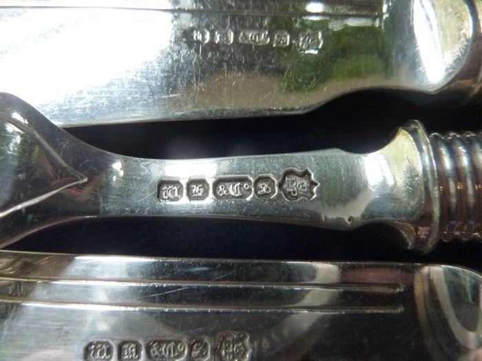 Antique Walker and Hall Silver Plate Fish Knives and Forks. Set of 6 in Fitted Wooden Box