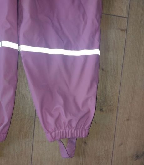 Brand New Lulipa Waterproof, Wind Proof Outdoor Dunagrees Fleece Lined Adjustable Straps With Reflective Strips Mud Jumpsuit - Size - 3-4 Years
