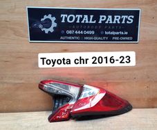 Toyota chr 2016-23 right taillights