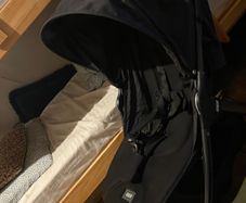 buggy with rain cover & foot muffins