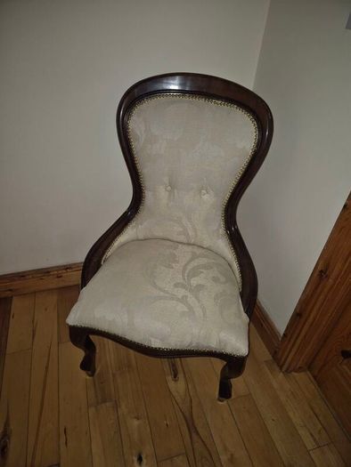 Victorian Style Vintage Balloon Back Upholstered Nursing Chair