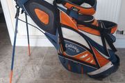 callaway golf bag with stand.