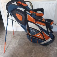 callaway golf bag with stand.