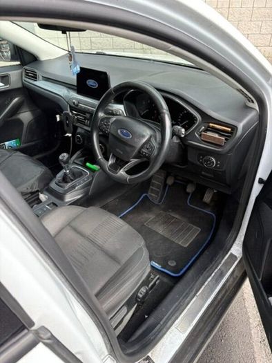 Ford Focus 2020 Car Van