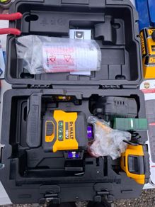 dewalt green laser