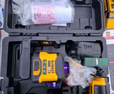 dewalt green laser