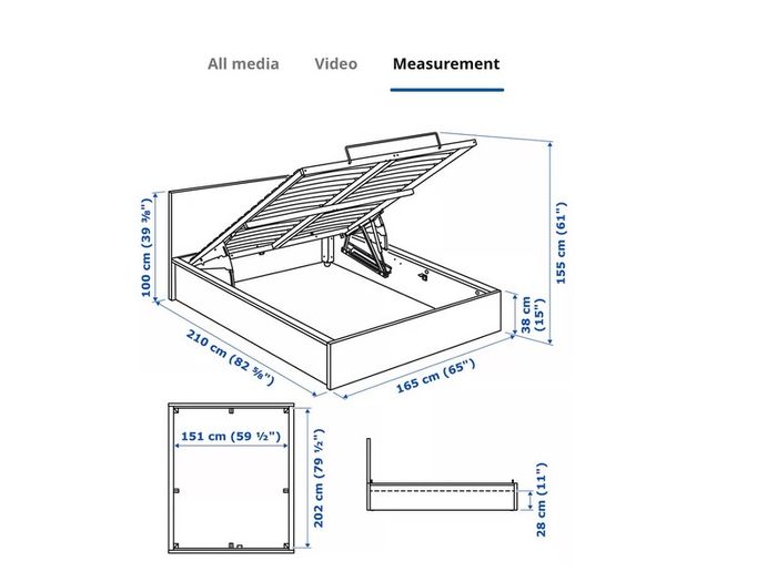 Wooden king size bed with matress