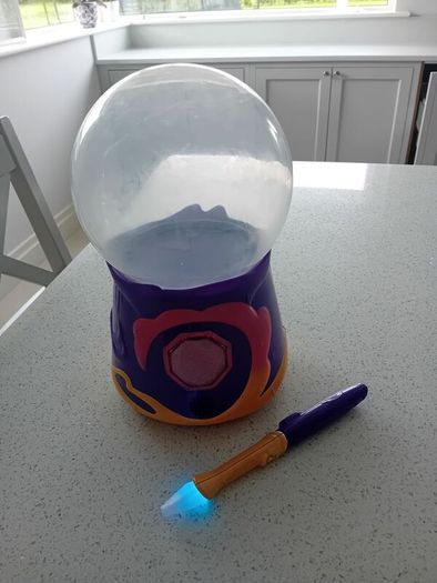Magic Mixie crystal ball