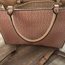 Guess handbag Image 6