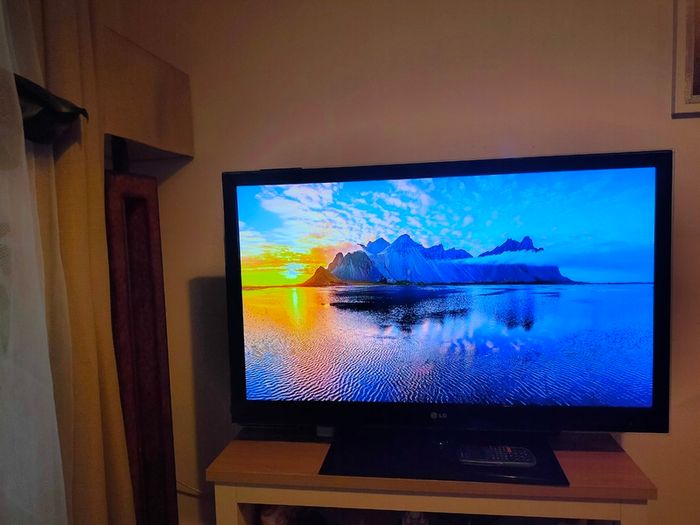 42" Tv Lg