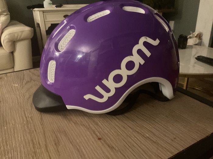 Woom helmet